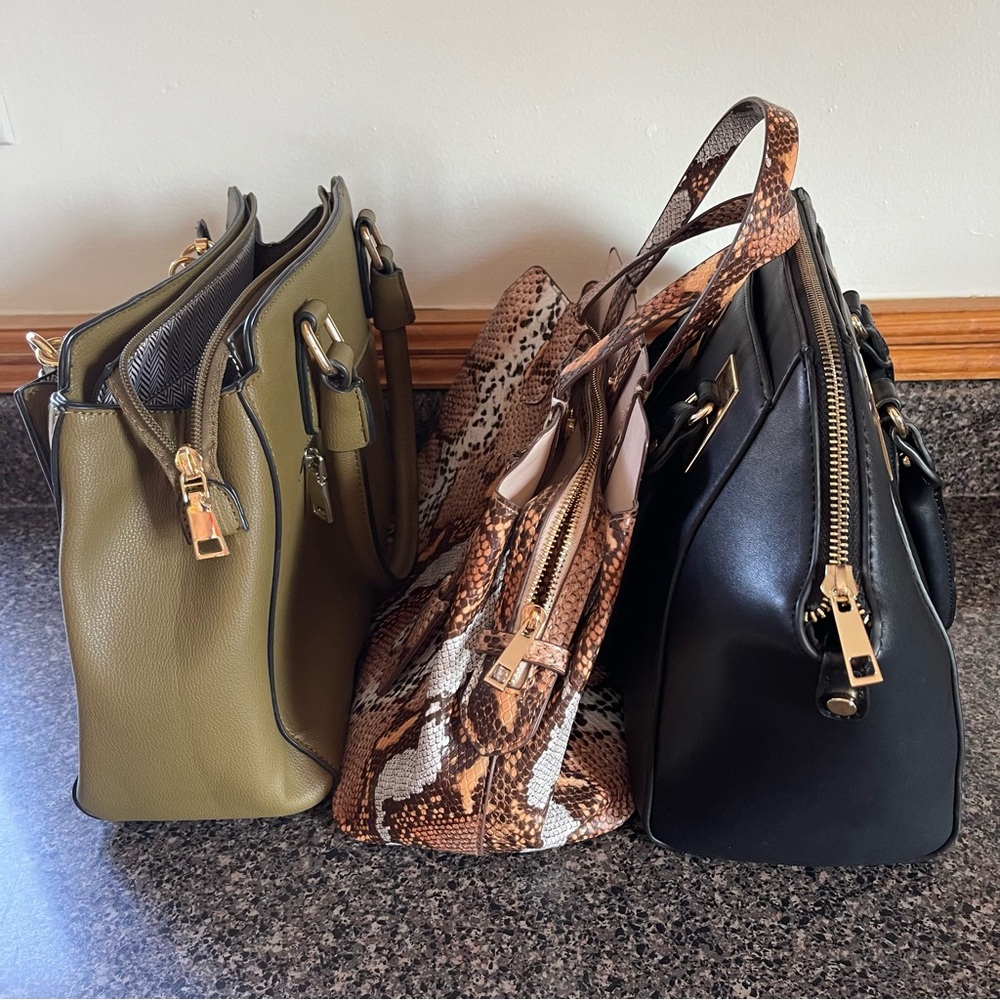 Women Bundle of 3 Purse Handbags  Black, Olive Green, Snake Print Mix Lot Bags